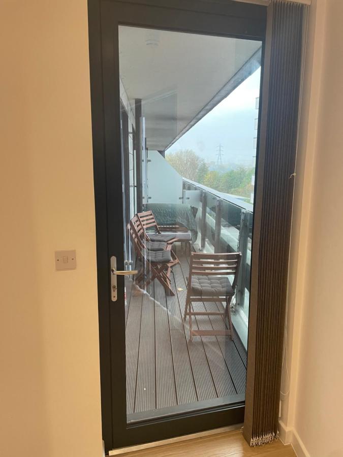 Amazing Apartment Moments Away From The Heart Of Лондон Екстериор снимка
