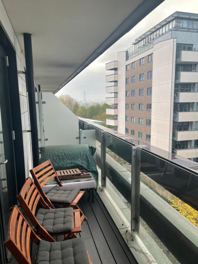 Amazing Apartment Moments Away From The Heart Of Лондон Екстериор снимка